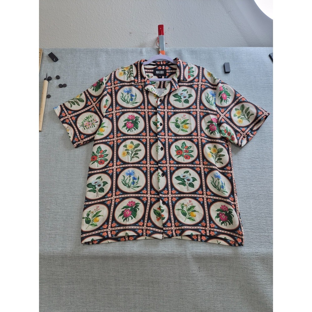 Malibu Shirt Mens Large Multicolor All Over Floral Camp Collar Beach Hawaiian